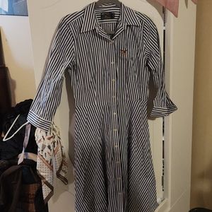 4/$25 American living size 6 navy shirt dress